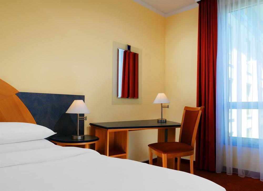 Sheraton Offenbach Hotel Eksteriør bilde